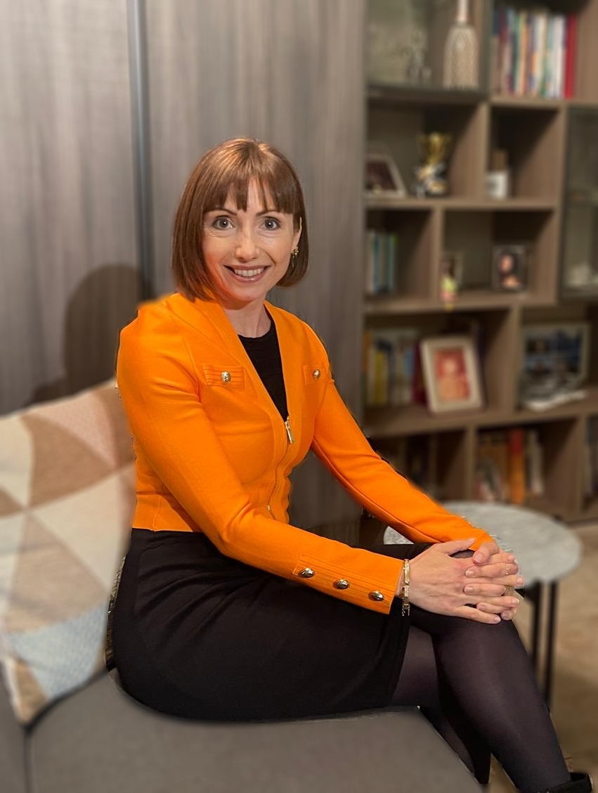 Melinda, Managing Director